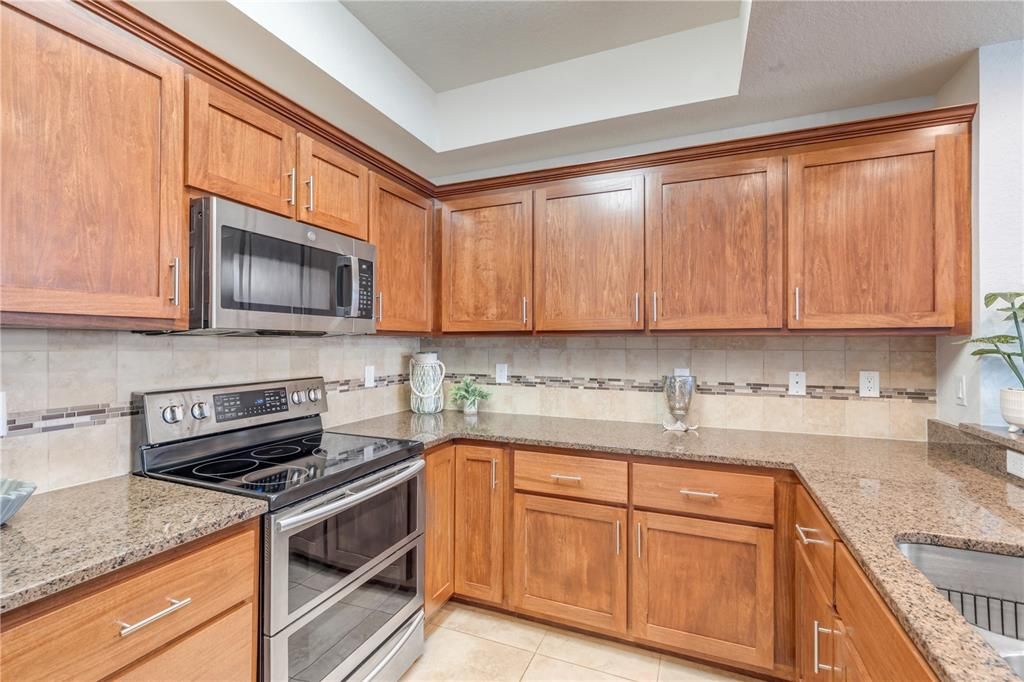 En Venta: $565,000 (3 camas, 2 baños, 1600 Pies cuadrados)