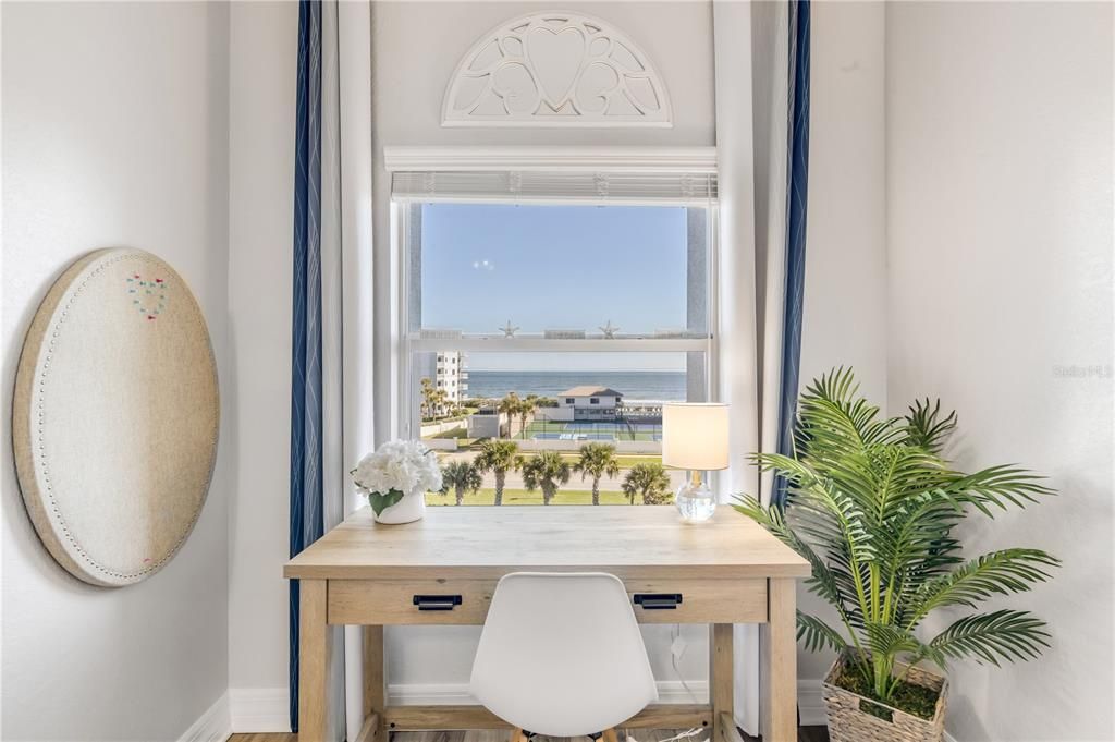 En Venta: $565,000 (3 camas, 2 baños, 1600 Pies cuadrados)