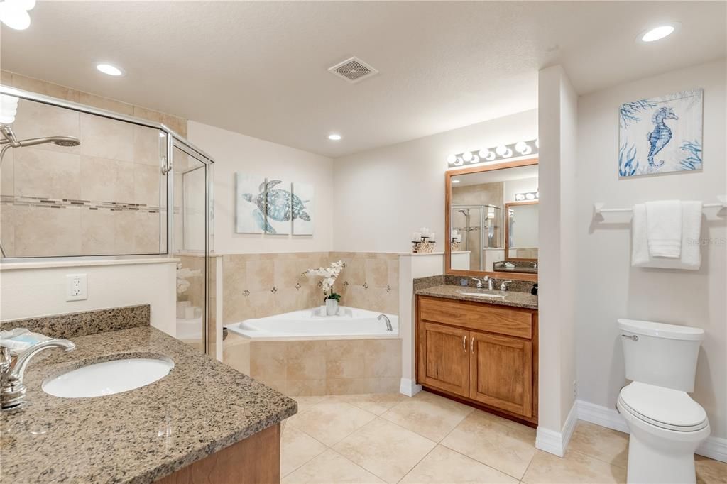 En Venta: $565,000 (3 camas, 2 baños, 1600 Pies cuadrados)