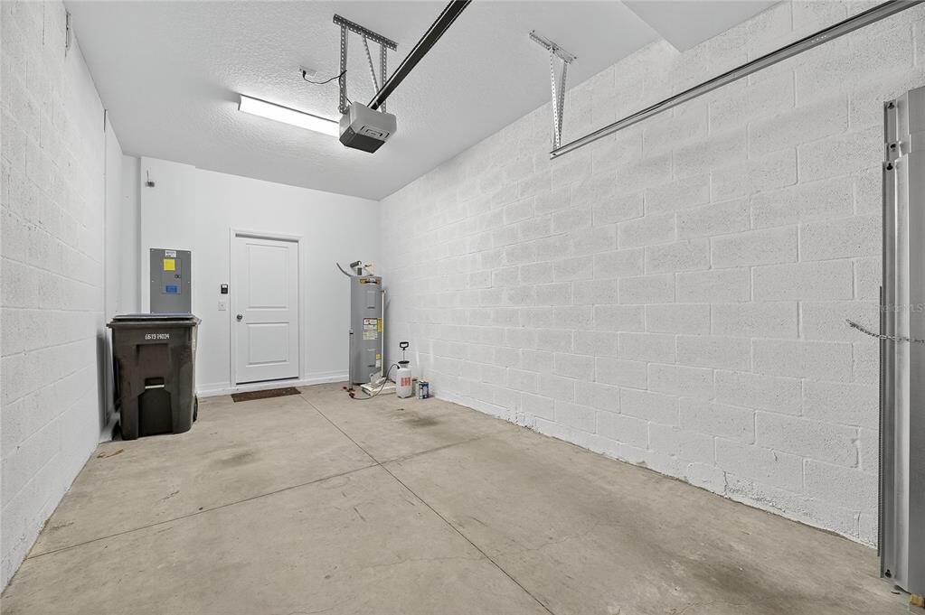 出租: $1,900 (2 贝兹, 2 浴室, 1541 平方英尺)