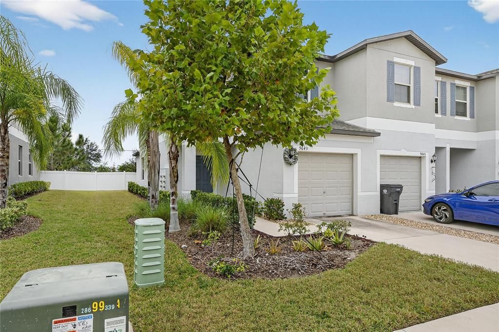 出租: $1,900 (2 贝兹, 2 浴室, 1541 平方英尺)