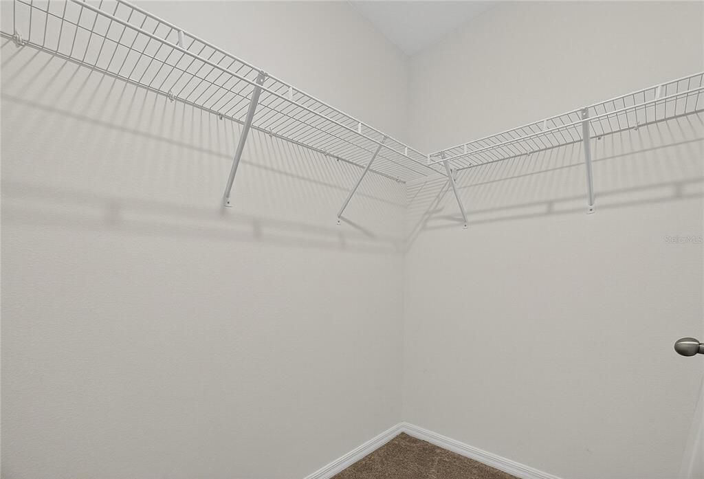 出租: $1,900 (2 贝兹, 2 浴室, 1541 平方英尺)