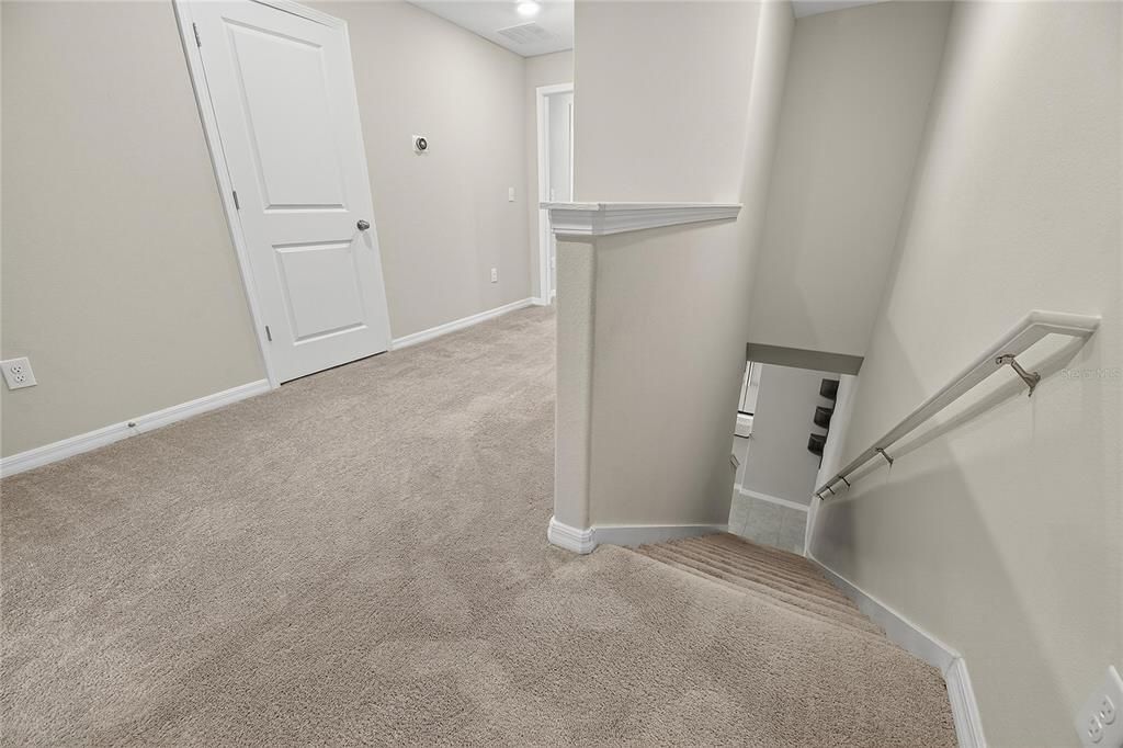 出租: $1,900 (2 贝兹, 2 浴室, 1541 平方英尺)