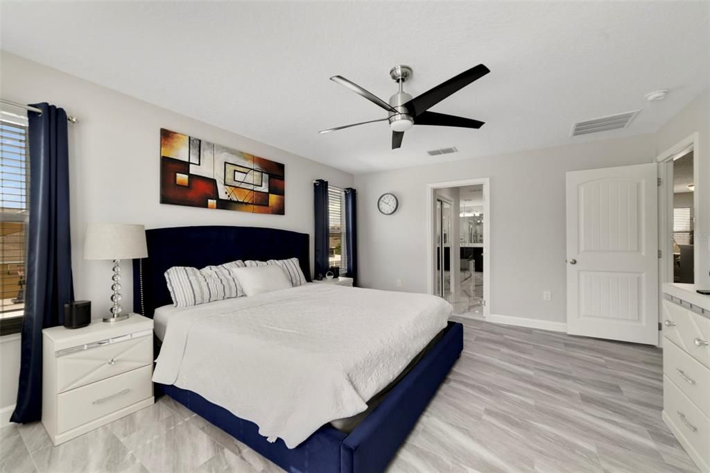 На продажу: $670,000 (5 спален, 3 ванн, 2679 Квадратных фут)