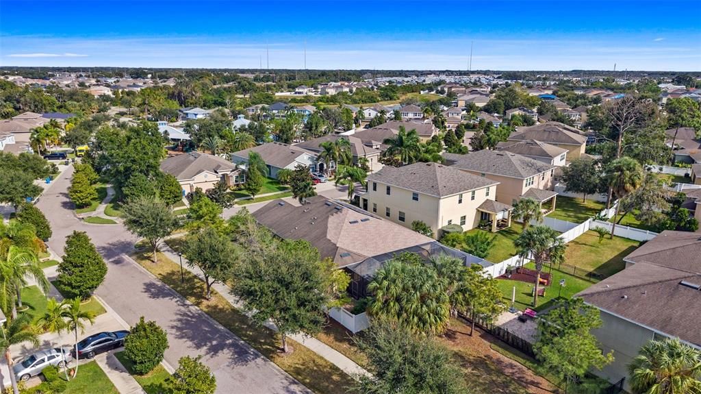 En Venta: $550,000 (3 camas, 3 baños, 3036 Pies cuadrados)