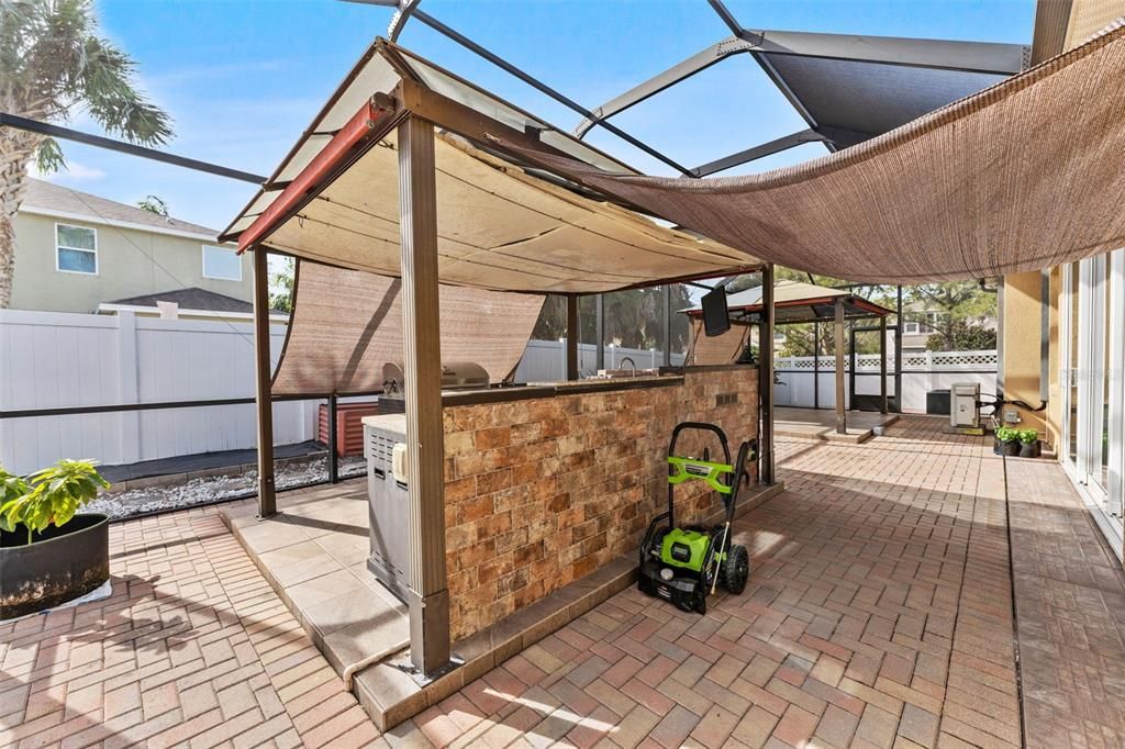 En Venta: $550,000 (3 camas, 3 baños, 3036 Pies cuadrados)