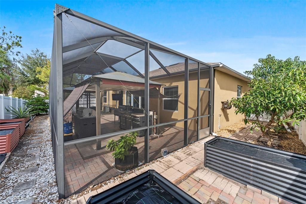 En Venta: $550,000 (3 camas, 3 baños, 3036 Pies cuadrados)