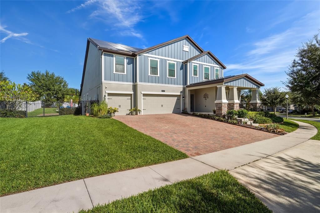 待售: $950,000 (5 贝兹, 4 浴室, 3975 平方英尺)