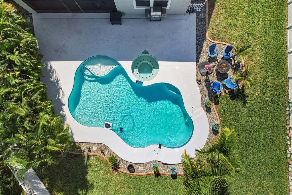 待售: $950,000 (5 贝兹, 4 浴室, 3975 平方英尺)