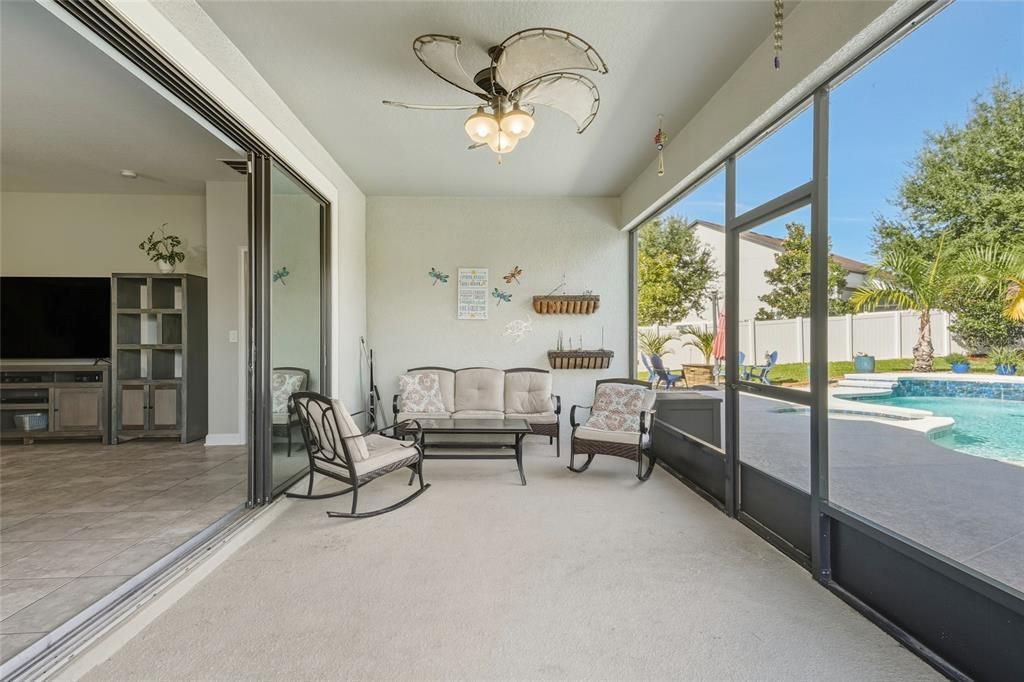 待售: $950,000 (5 贝兹, 4 浴室, 3975 平方英尺)