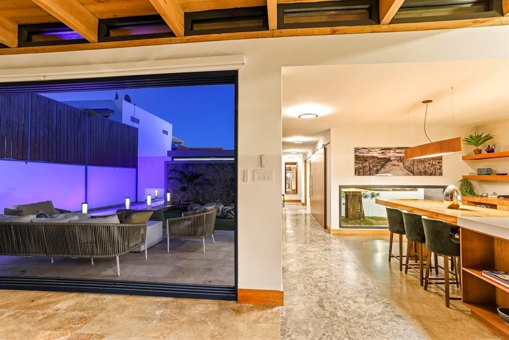 En Venta: $2,500,000 (3 camas, 2 baños, 1924 Pies cuadrados)