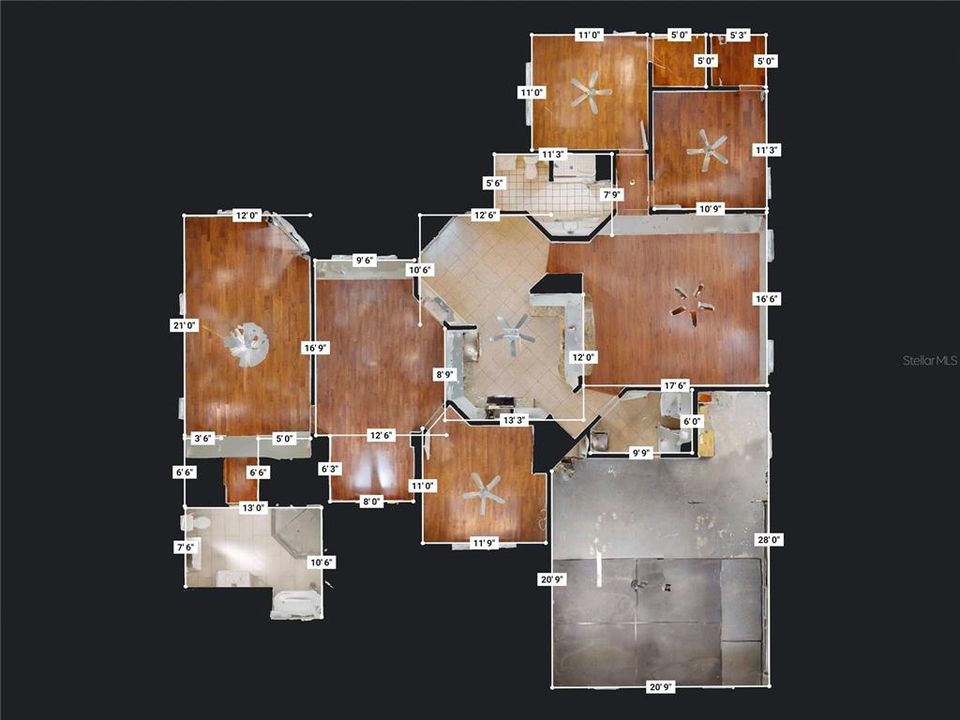 En Venta: $649,900 (4 camas, 2 baños, 2005 Pies cuadrados)