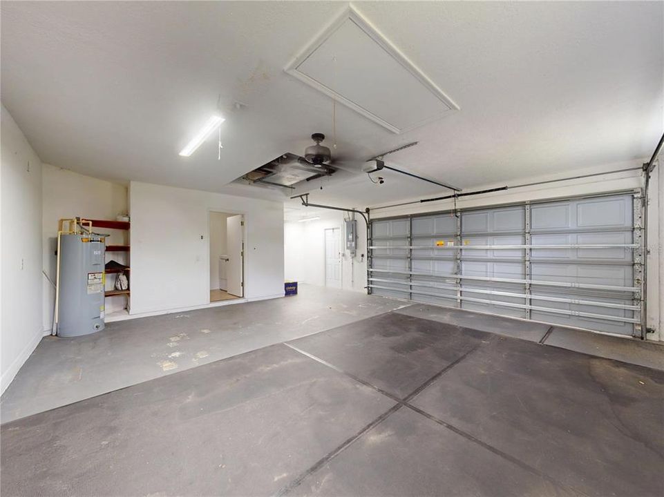 En Venta: $649,900 (4 camas, 2 baños, 2005 Pies cuadrados)