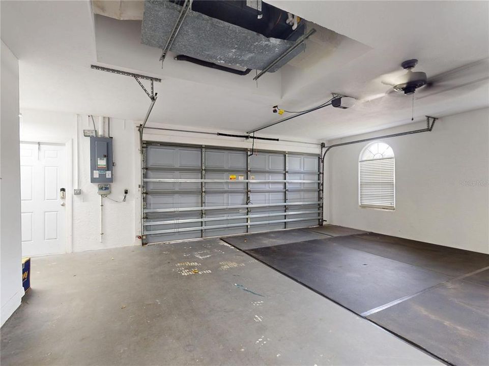 En Venta: $649,900 (4 camas, 2 baños, 2005 Pies cuadrados)