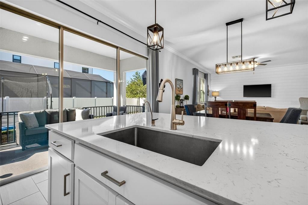 For Sale: $789,000 (4 beds, 3 baths, 2865 Square Feet)