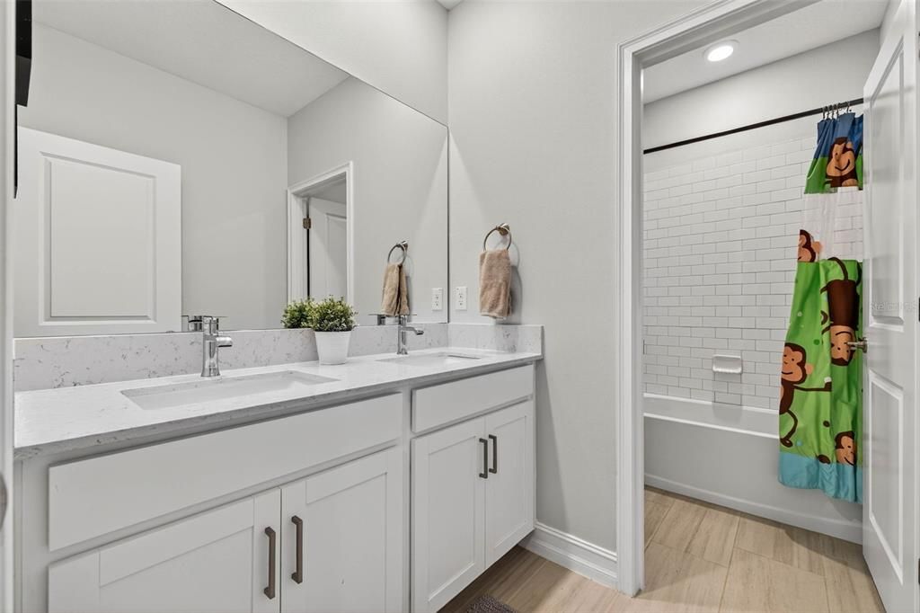 For Sale: $789,000 (4 beds, 3 baths, 2865 Square Feet)