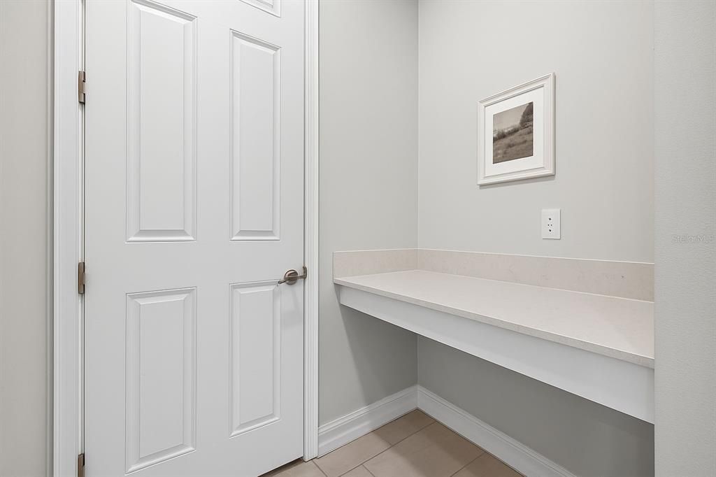 For Sale: $789,000 (4 beds, 3 baths, 2865 Square Feet)