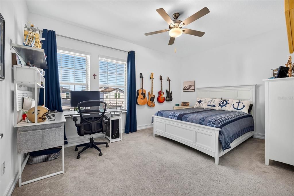 For Sale: $789,000 (4 beds, 3 baths, 2865 Square Feet)