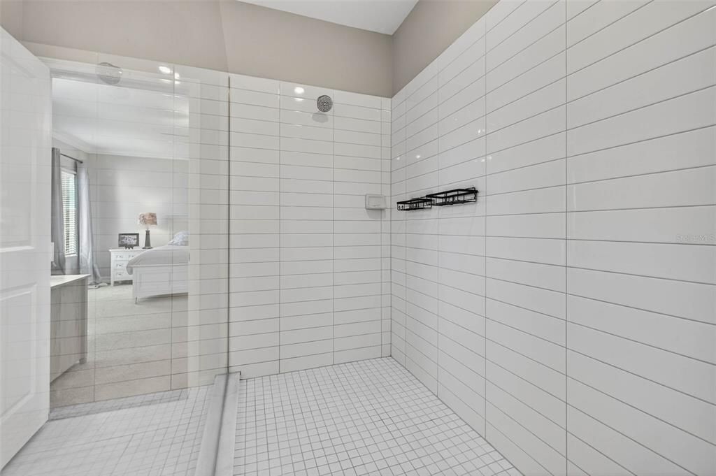 For Sale: $789,000 (4 beds, 3 baths, 2865 Square Feet)