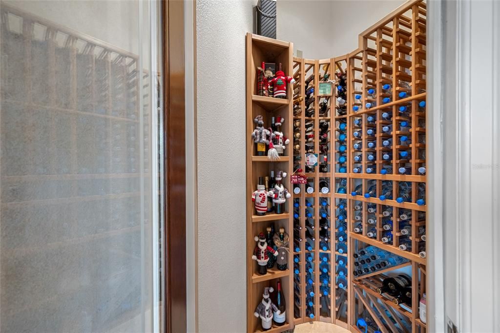 For Sale: $1,949,000 (3 beds, 3 baths, 4136 Square Feet)