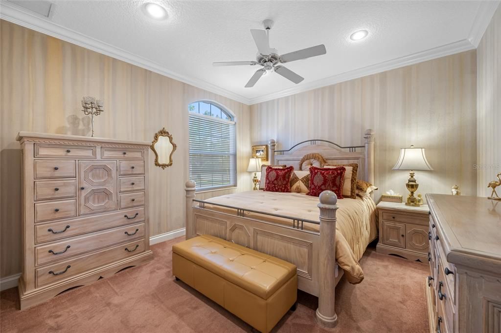 For Sale: $1,949,000 (3 beds, 3 baths, 4136 Square Feet)