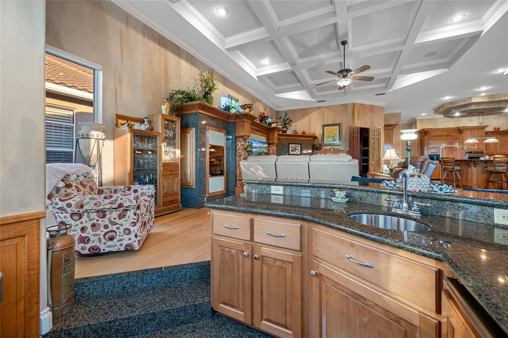 For Sale: $1,949,000 (3 beds, 3 baths, 4136 Square Feet)