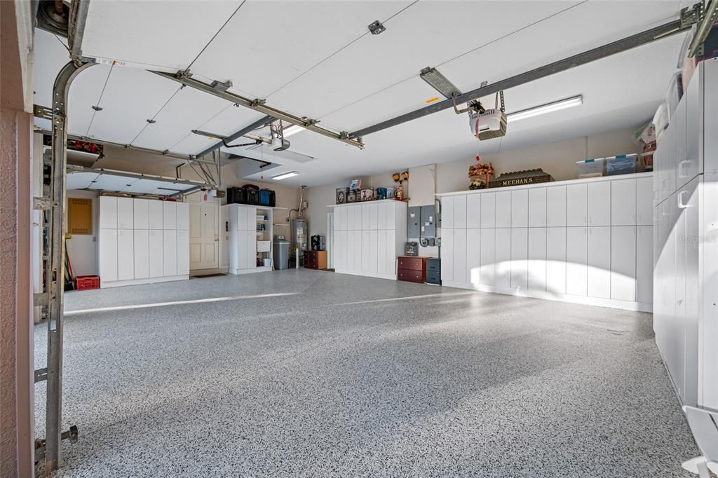 For Sale: $1,949,000 (3 beds, 3 baths, 4136 Square Feet)