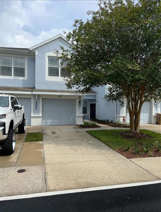 For Sale: $215,000 (3 beds, 2 baths, 1819 Square Feet)