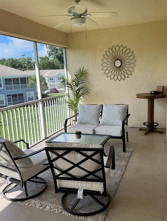 For Sale: $215,000 (3 beds, 2 baths, 1819 Square Feet)