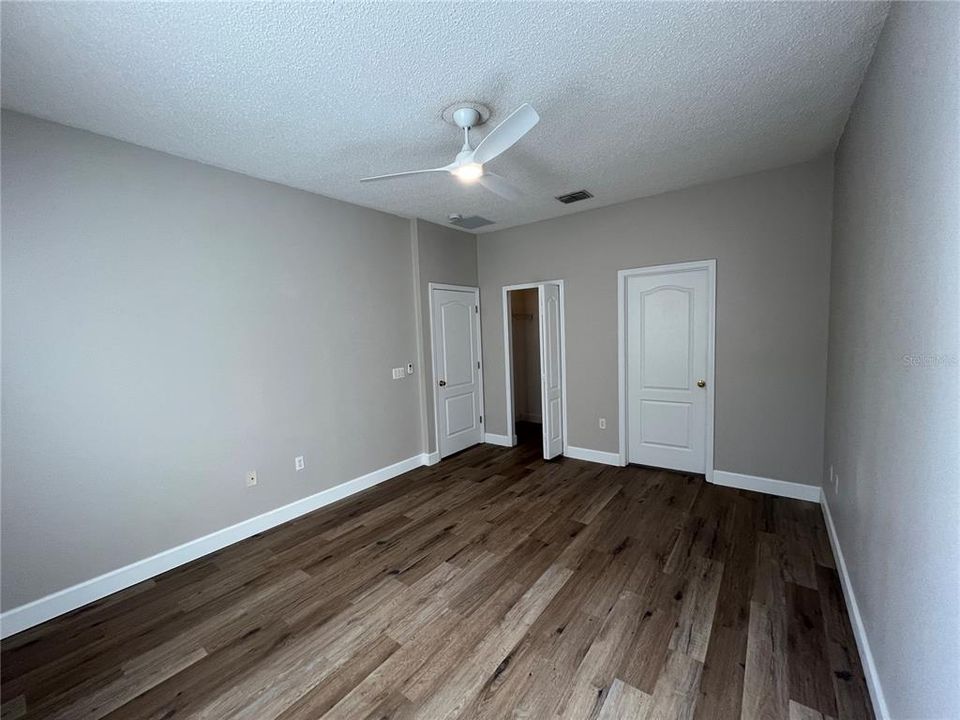 For Rent: $2,117 (3 beds, 2 baths, 1343 Square Feet)