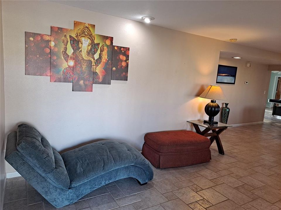 For Sale: $1,500,000 (5 beds, 5 baths, 3500 Square Feet)