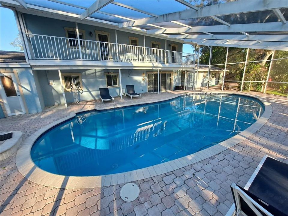 For Sale: $1,500,000 (5 beds, 5 baths, 3500 Square Feet)