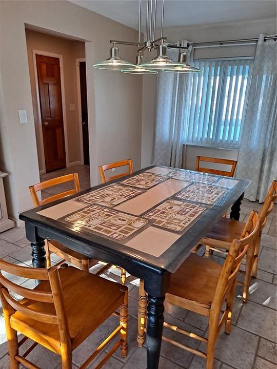 For Sale: $1,500,000 (5 beds, 5 baths, 3500 Square Feet)