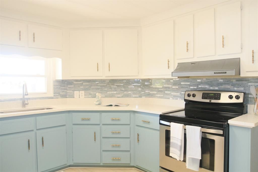 Active With Contract: $168,409 (2 beds, 2 baths, 1152 Square Feet)