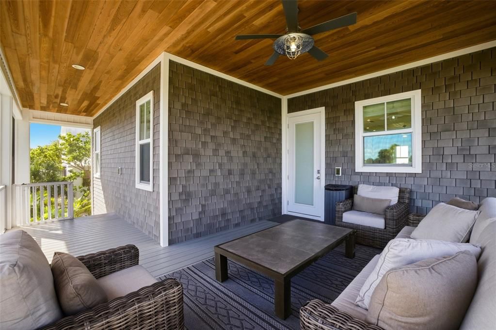 For Sale: $1,250,000 (3 beds, 2 baths, 1680 Square Feet)