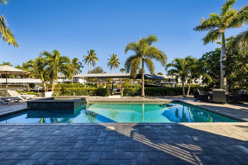 For Sale: $1,250,000 (3 beds, 2 baths, 1680 Square Feet)