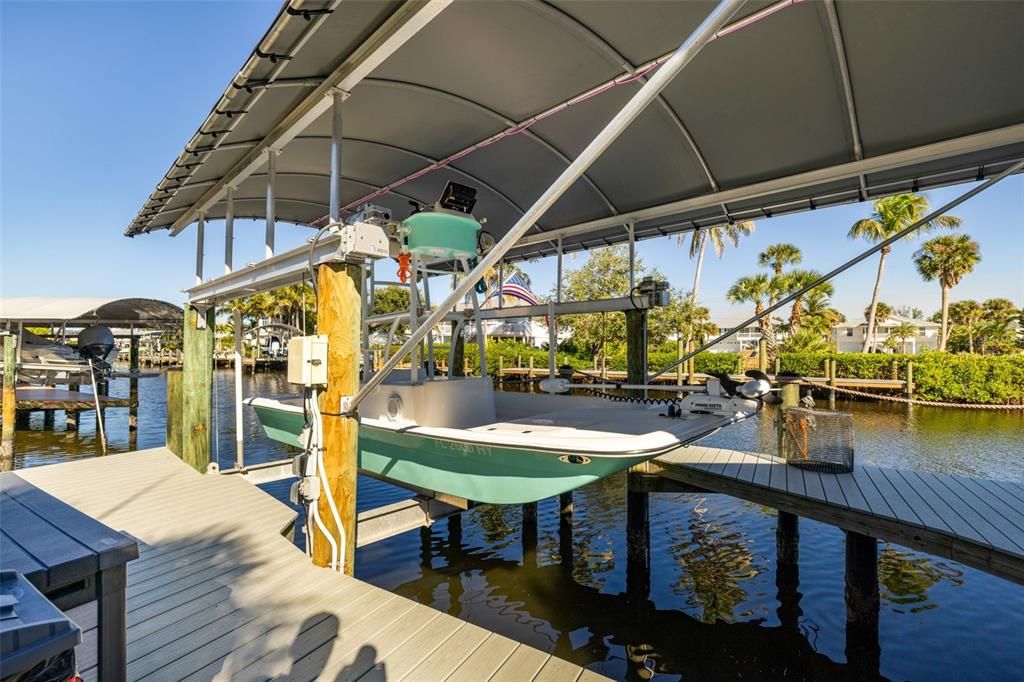 For Sale: $1,250,000 (3 beds, 2 baths, 1680 Square Feet)