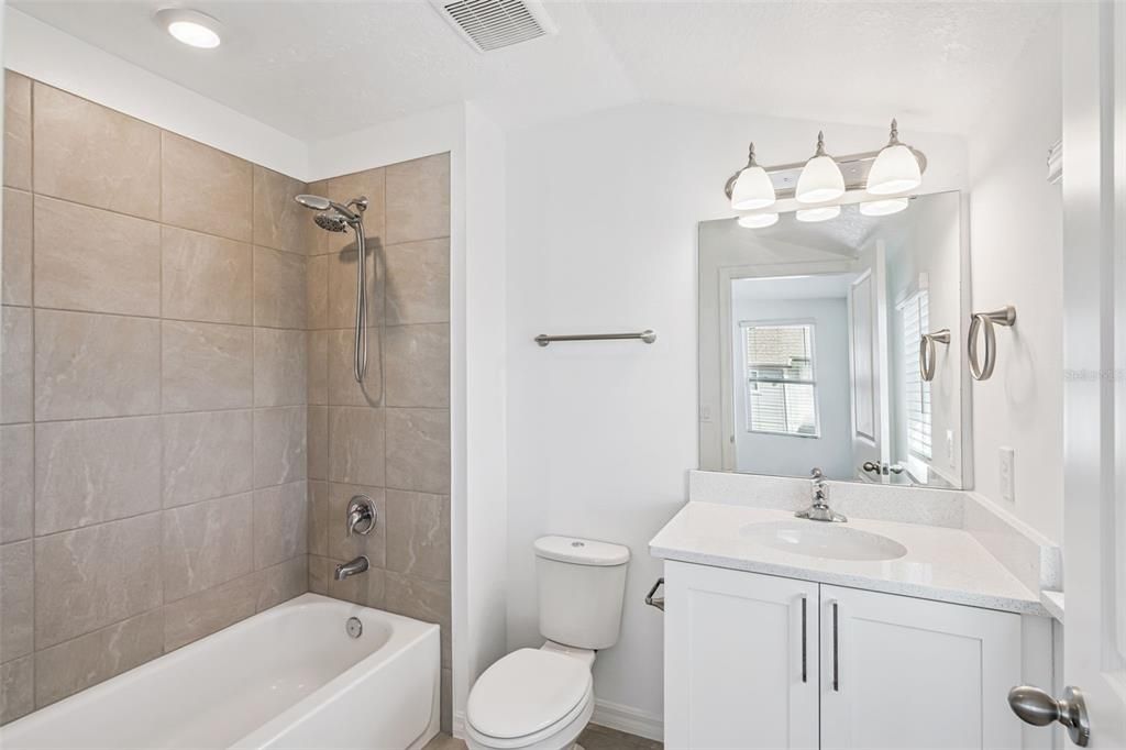 For Rent: $3,200 (3 beds, 3 baths, 2241 Square Feet)