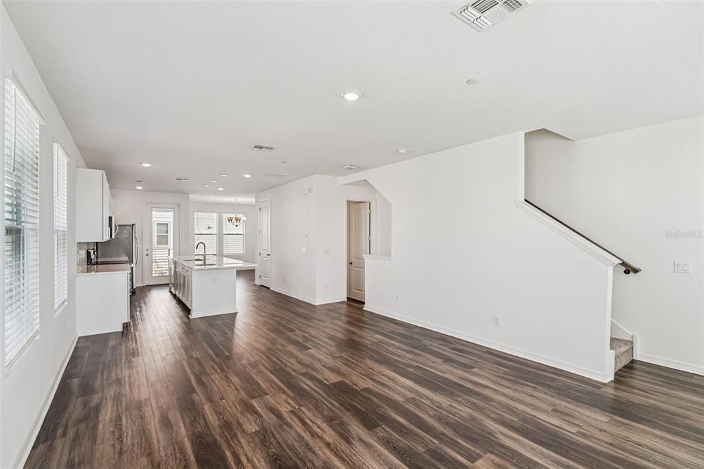 For Rent: $3,200 (3 beds, 3 baths, 2241 Square Feet)