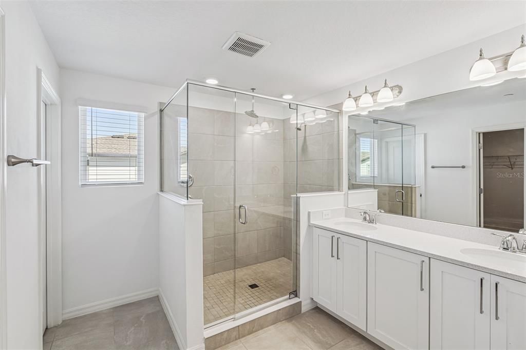 For Rent: $3,200 (3 beds, 3 baths, 2241 Square Feet)