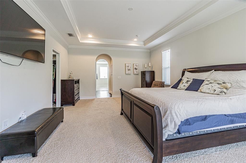 待售: $820,000 (5 贝兹, 4 浴室, 4443 平方英尺)