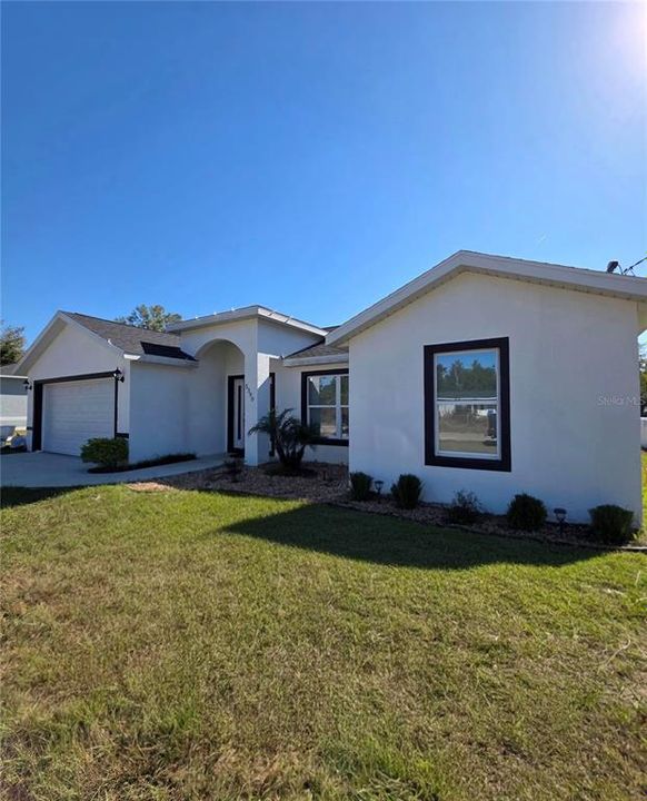 出租: $1,950 (3 贝兹, 2 浴室, 1341 平方英尺)