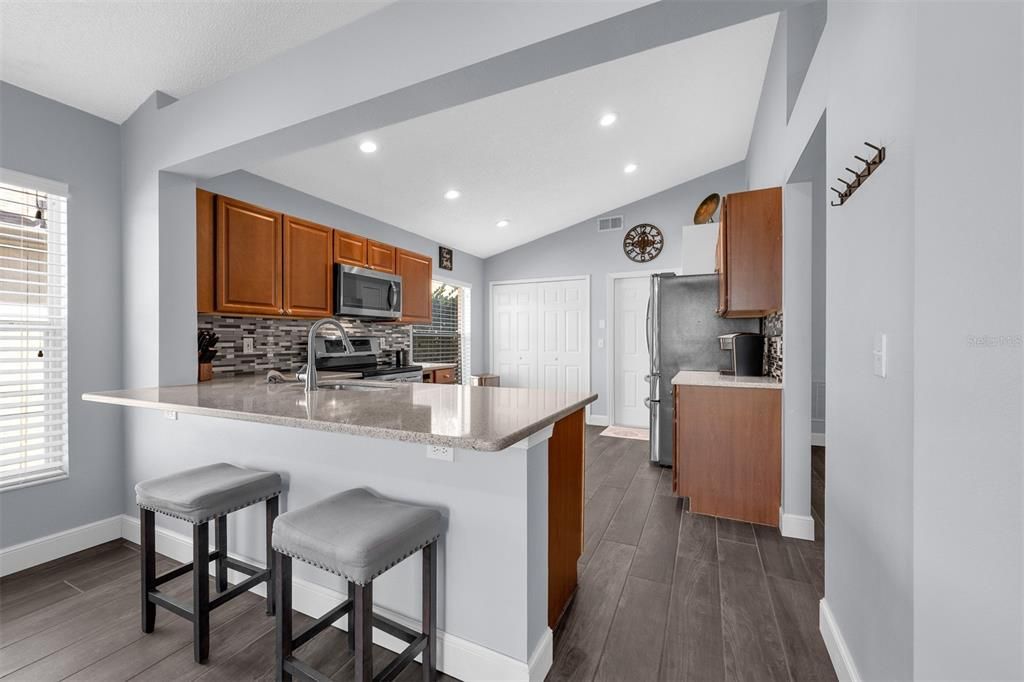 待售: $479,000 (3 贝兹, 2 浴室, 1592 平方英尺)