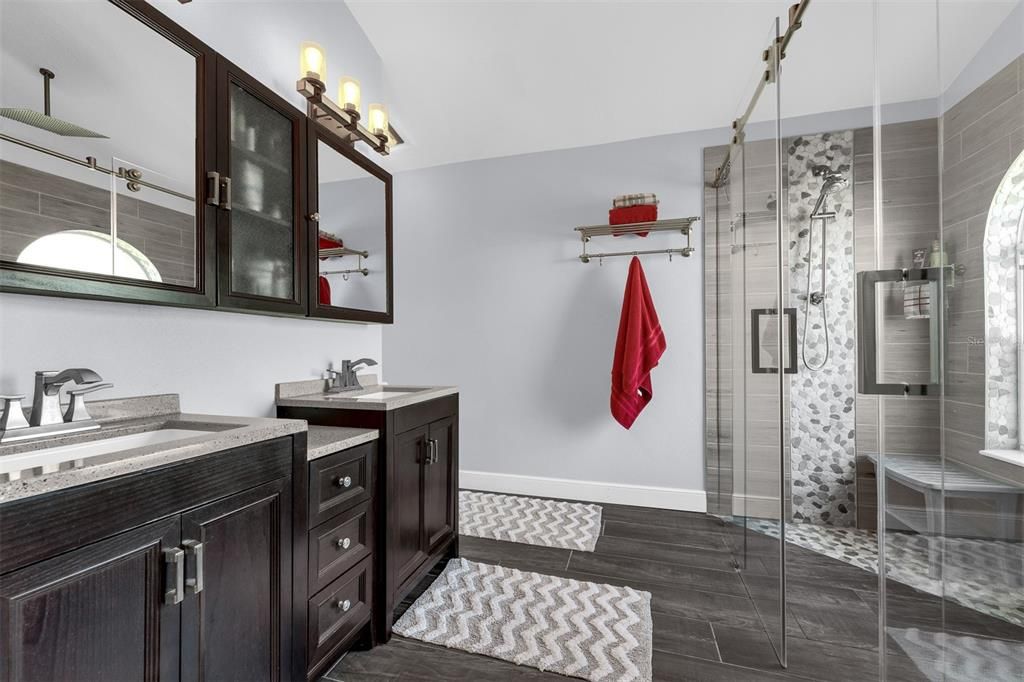 待售: $479,000 (3 贝兹, 2 浴室, 1592 平方英尺)