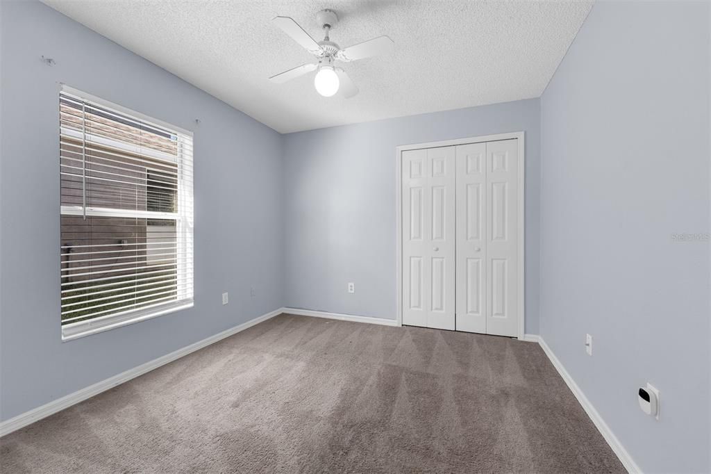 待售: $479,000 (3 贝兹, 2 浴室, 1592 平方英尺)