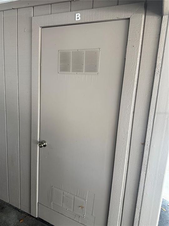 Active With Contract: $195,000 (3 beds, 2 baths, 1230 Square Feet)