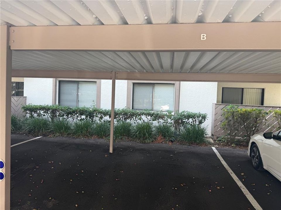 Active With Contract: $195,000 (3 beds, 2 baths, 1230 Square Feet)