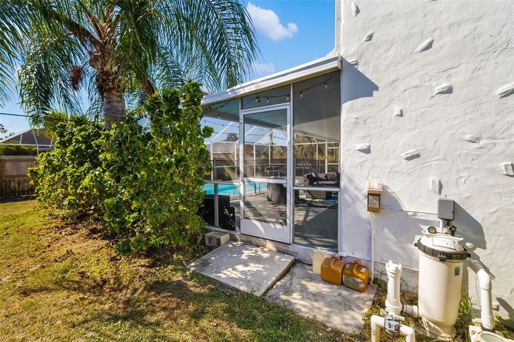 待售: $649,900 (6 贝兹, 2 浴室, 2973 平方英尺)