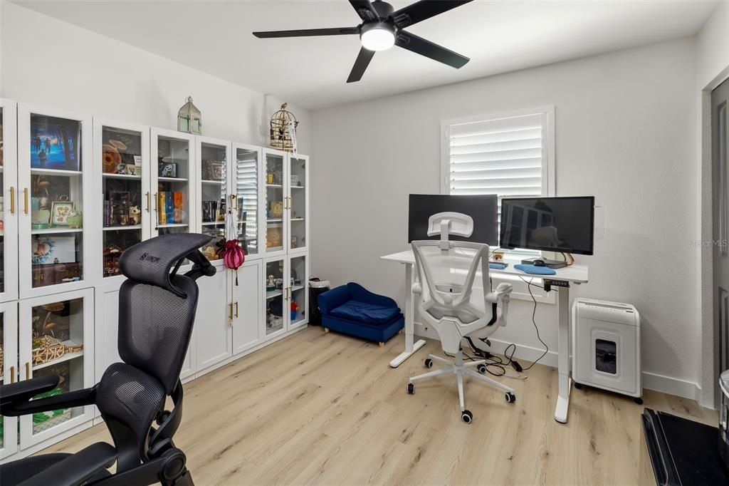 待售: $649,900 (6 贝兹, 2 浴室, 2973 平方英尺)