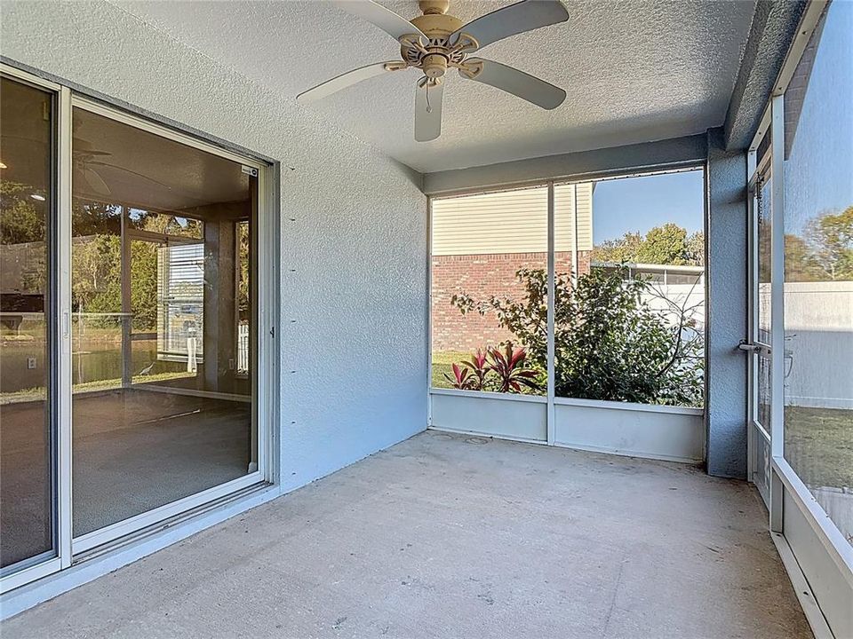 待售: $325,000 (4 贝兹, 2 浴室, 1686 平方英尺)